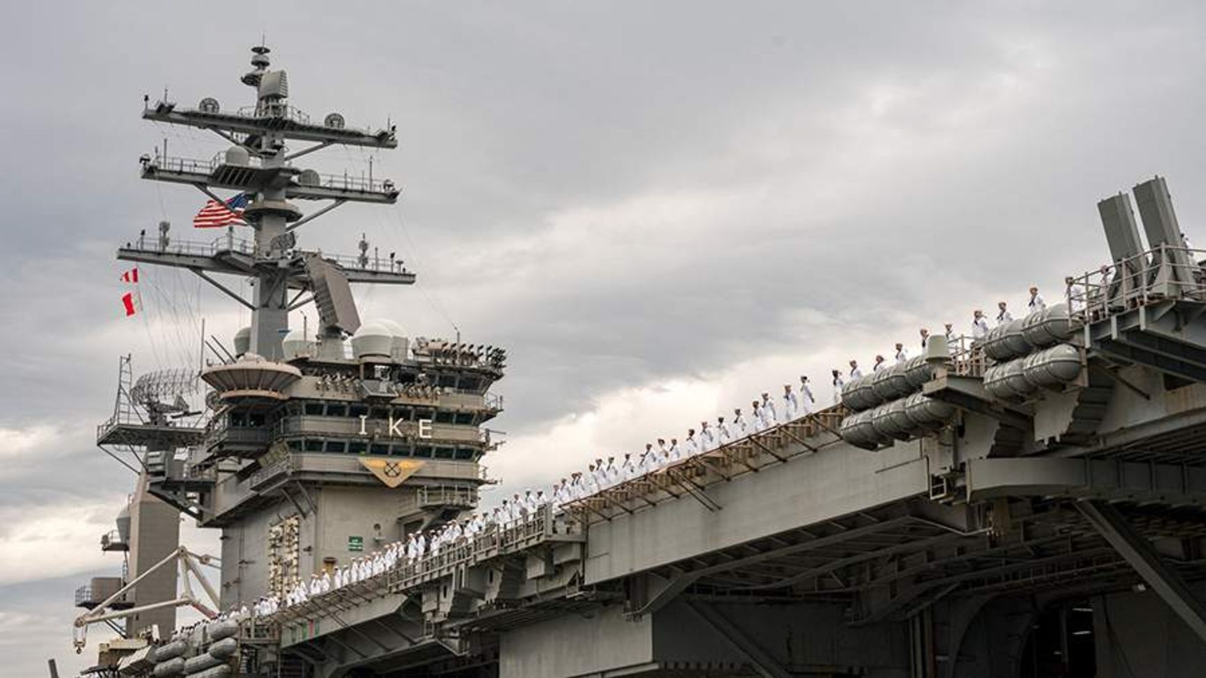 Атомный авианосец USS Eisenhower отправился в район Средиземного моря 14 октября 2023 года